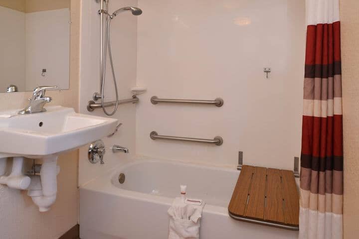 Room 22 of 25