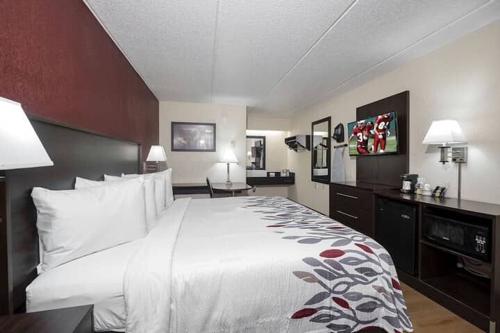 Room 11 of 25