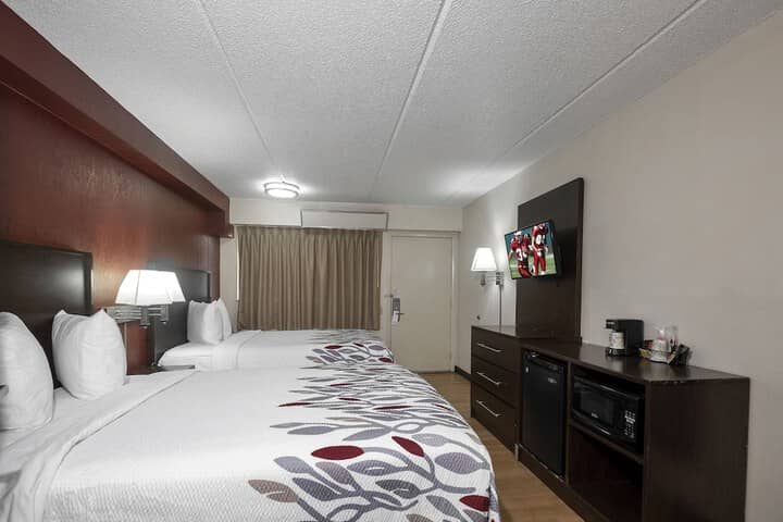 Room 14 of 25